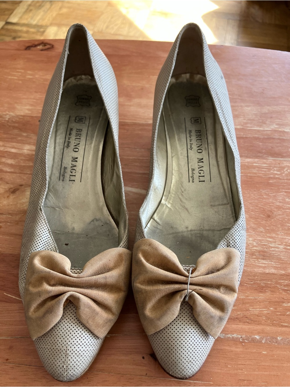 Bruno Magli Light Beige Pointed-Toe Flats with Tan Bow Accent